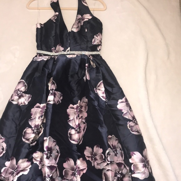 🌺Crystal Doll prom/homecoming dress 🌺 - Picture 6 of 8